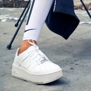 Nike Air Force 1 ‘07 men’s size 8.5 USA 10 UK White Like New Worn once